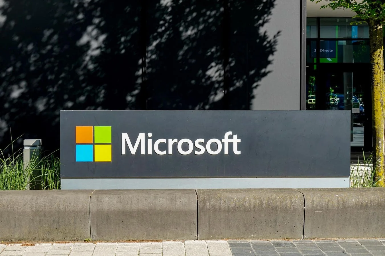 Whats Happening With Microsoft Stock 20260602 164719